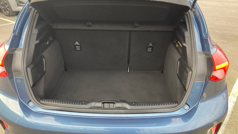 Ford Focus 1.0 EcoBoost Hybrid mHEV 155 ST-Line X Edition 5dr Petrol Hatchback